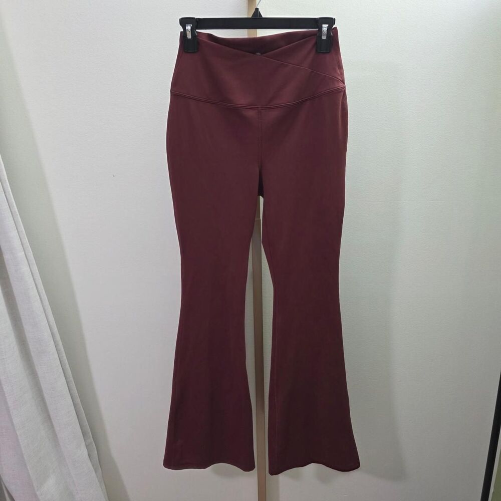 Yogalicious Women's Burgundy and Red Leggings